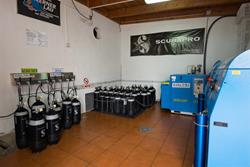 Morro Jable Dive Centre - Fuerteventura. Dive centre equipment.